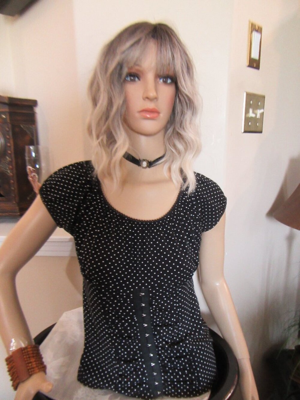 Ladies Size Small Reitmans Top